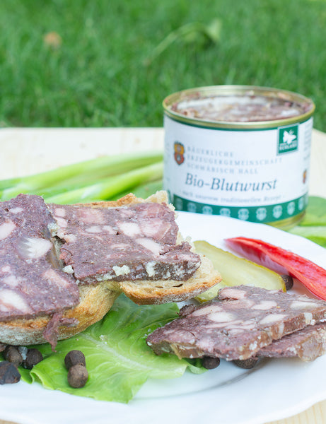 Conservă Blutwurst Bio BESH 200g – servită pe farfurie